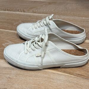 Superga Women's Cream Canvas Lace-Up Sneakers